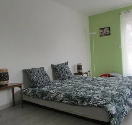20m2 Avec Salle De Bain Privee Dans Maison En Bois Lavaur (Tarn)