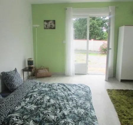 20m2 Avec Salle De Bain Privee Dans Maison En Bois