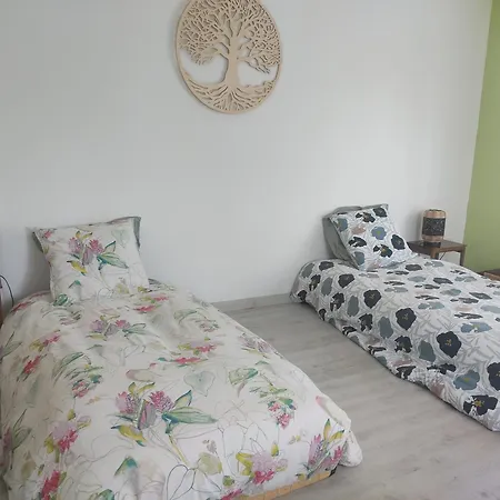 20m2 Avec Salle De Bain Privee Dans Maison En Bois Privat bolig