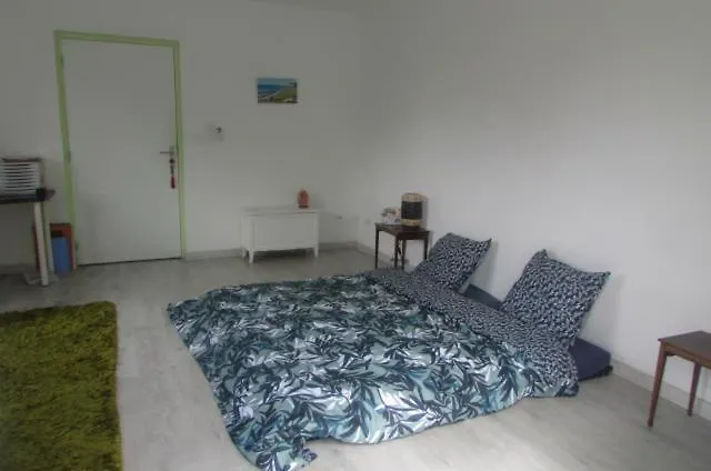 20m2 Avec Salle De Bain Privee Dans Maison En Bois Homestay *